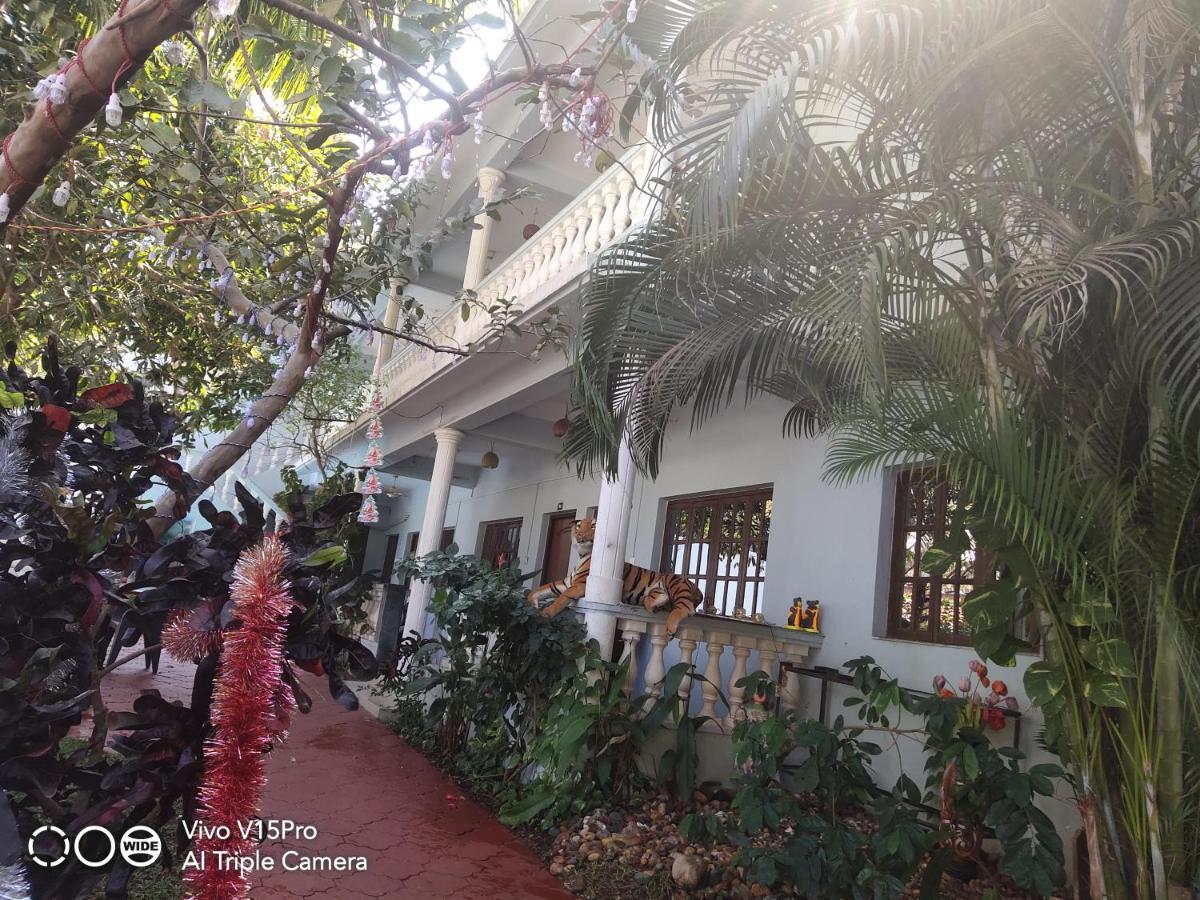 Tanisha Guest House Bogmalo Exteriér fotografie